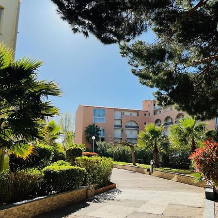 T2 ,4 Couchages ,Climatise ,Terrace ,En Face D'Aqualand ,Plage Rochelongue Agde Ngoại thất bức ảnh